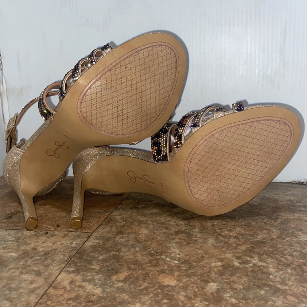 Jessica Simpson gold heels sz 8 - Picture 7 of 7